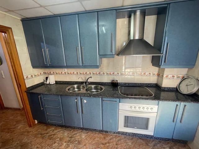 Piso de 4 habitaciones en Casco Antiguo, Aguilas en venta - 134.900 € (Ref: 9906829)