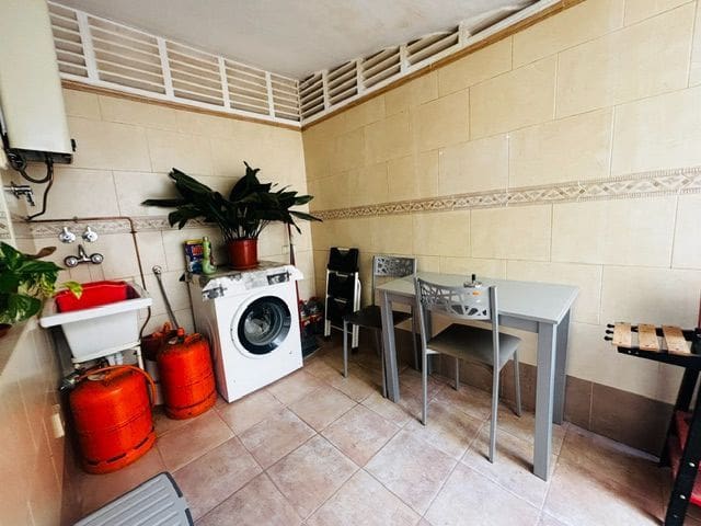 4 slaapkamer Halfvrijstaande villa te koop in Aguilas met garage - € 410.000 (Ref: 9910044)