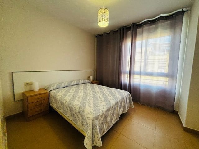 4 slaapkamer Halfvrijstaande villa te koop in Aguilas met garage - € 410.000 (Ref: 9910044)