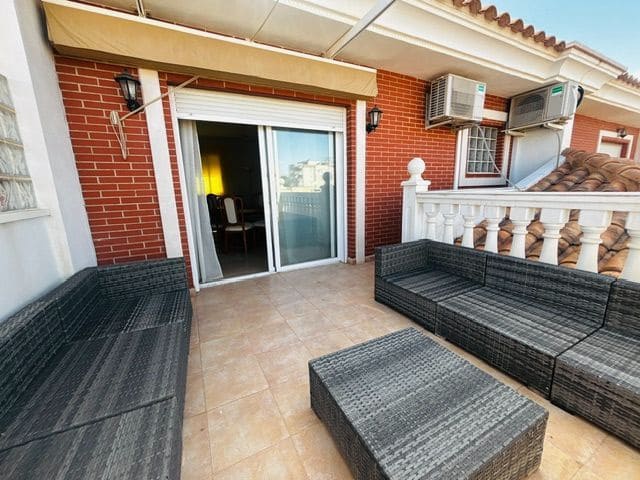 4 slaapkamer Halfvrijstaande villa te koop in Aguilas met garage - € 410.000 (Ref: 9910044)
