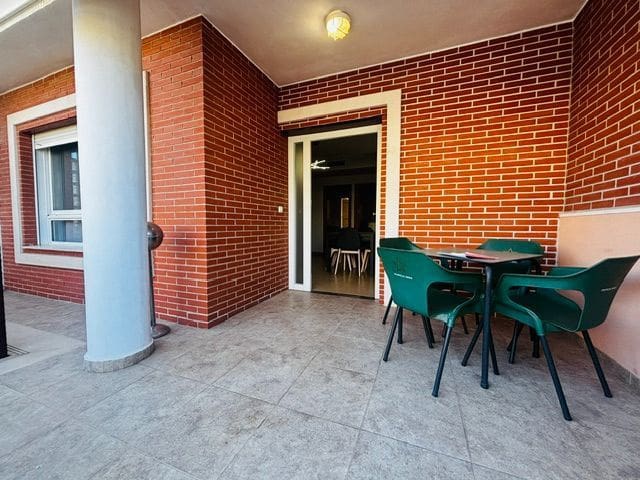4 slaapkamer Halfvrijstaande villa te koop in Aguilas met garage - € 410.000 (Ref: 9910044)