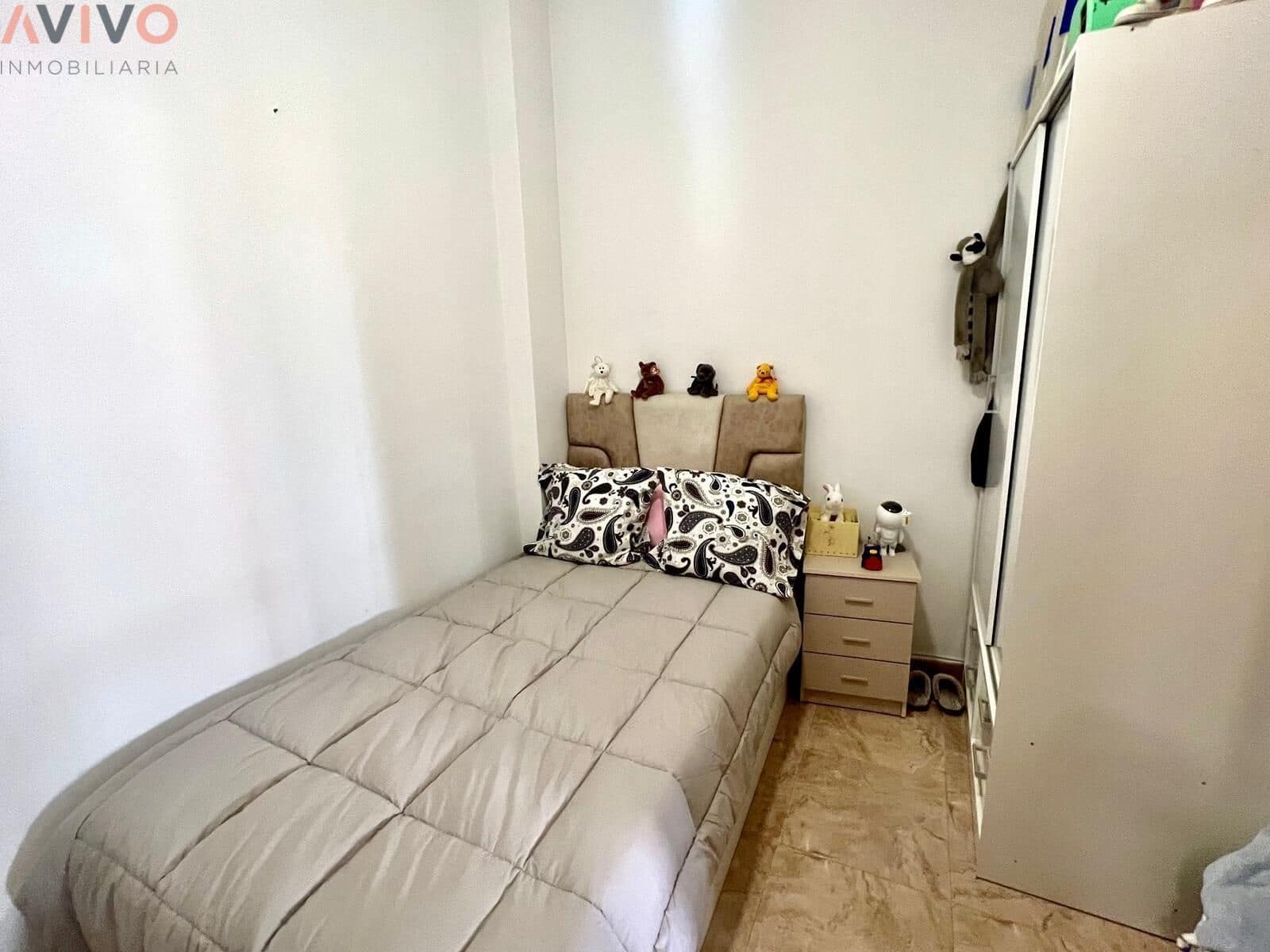 2 bedroom Commercial for sale in Aguilas with garage - € 95,000 (Ref: 9921701)