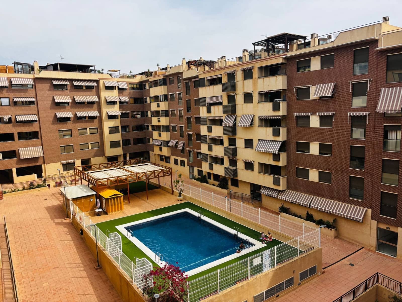 2 bedroom Apartment for rent in Aguilas with pool garage - € 700 (Ref: 9928747)