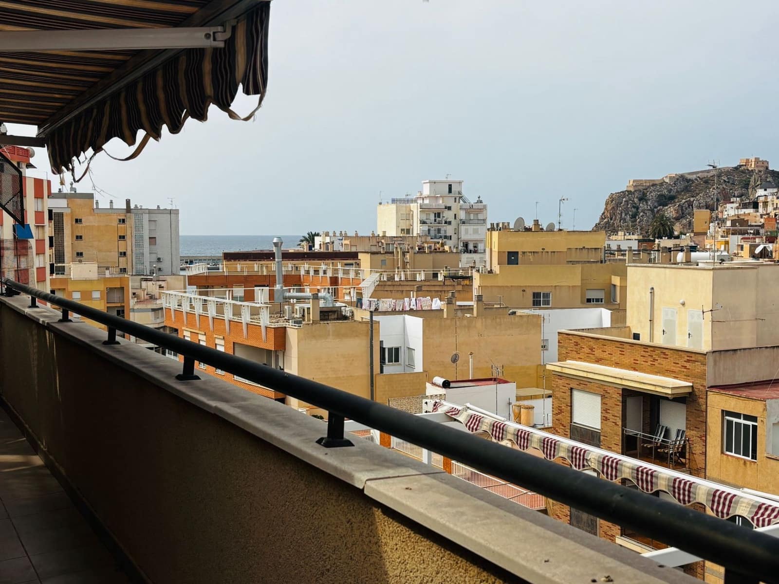 2 bedroom Apartment for rent in Aguilas with pool garage - € 700 (Ref: 9928747)