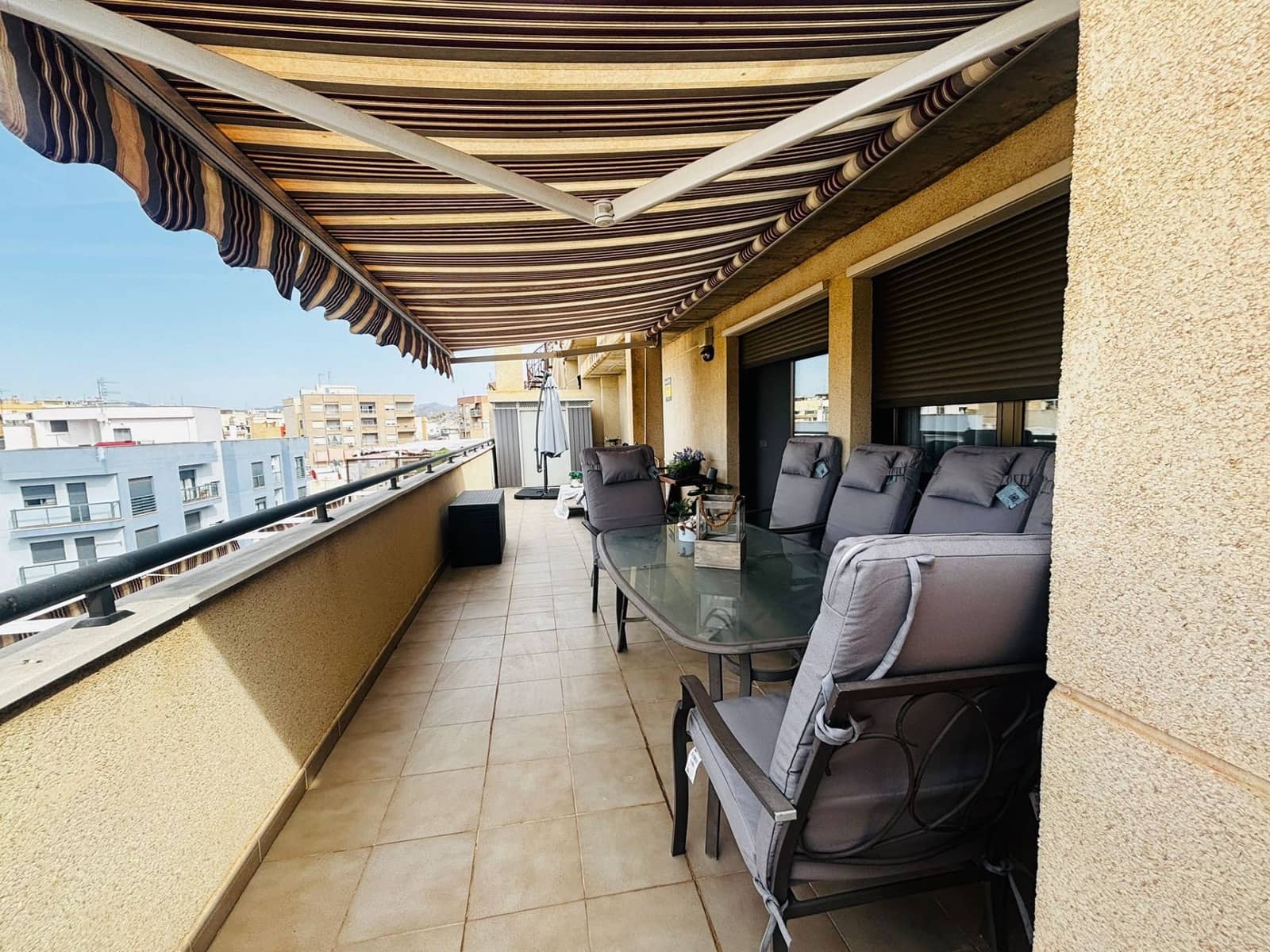 2 bedroom Apartment for rent in Aguilas with pool garage - € 700 (Ref: 9928747)