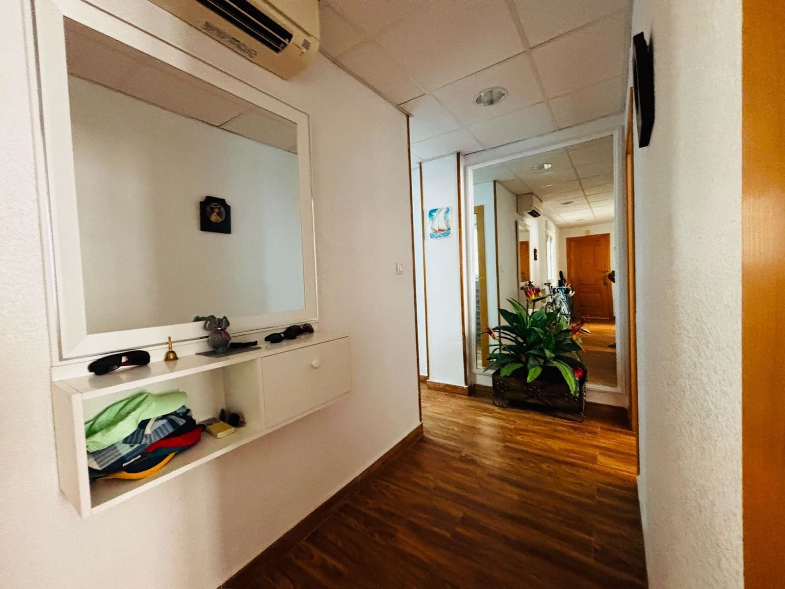 4 bedroom Flat for sale in Aguilas - € 240,000 (Ref: 9964884)