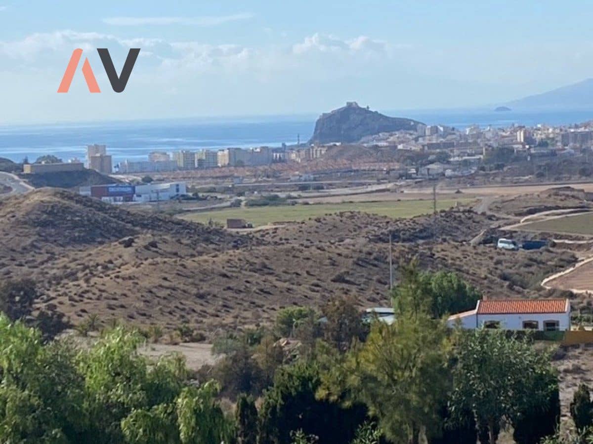Apartamento de 2 habitaciones en Aguilas en venta con garaje - 135.000 € (Ref: 9966135)