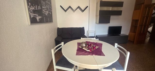 4 camera da letto Appartamento da affittare in Casco Antiguo, Aguilas con garage - 700 € (Rif: 9972857)