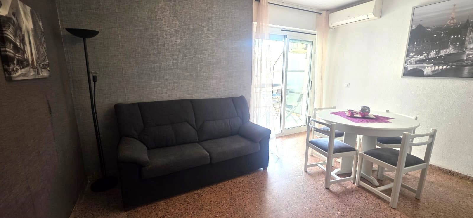 4 camera da letto Appartamento da affittare in Aguilas con garage - 700 € (Rif: 9972857)