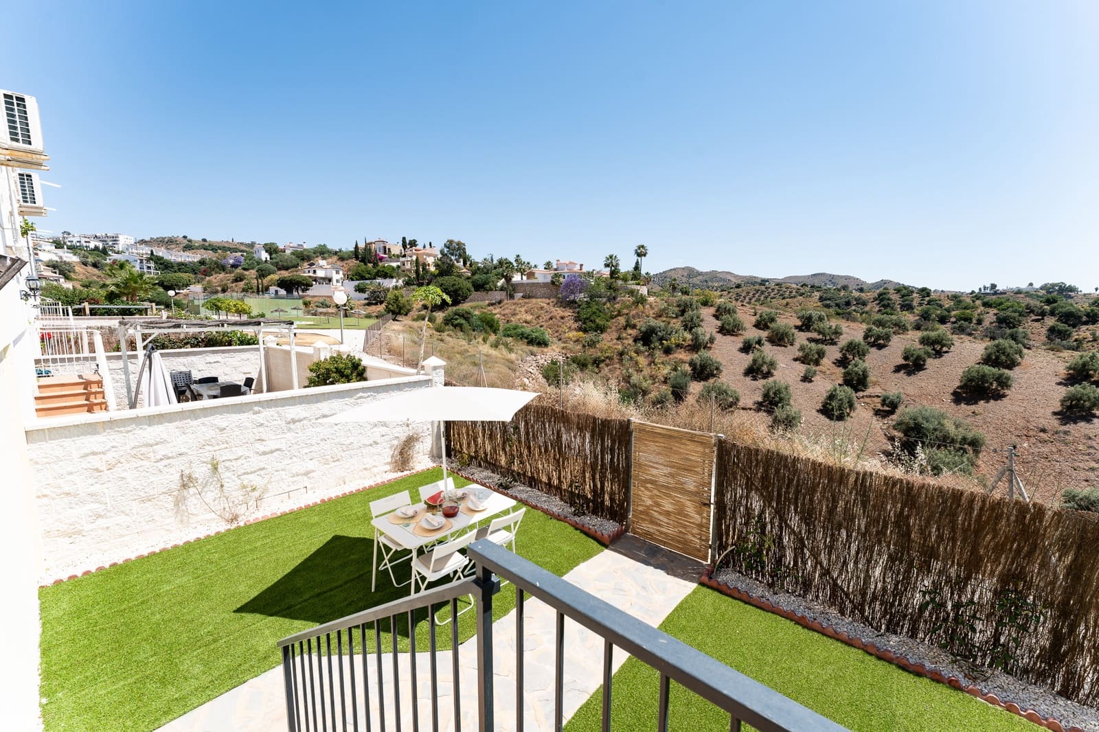 3 soverom Kjedet enebolig til salgs i Rincon de la Victoria - € 445 000 (Ref: 9108025)