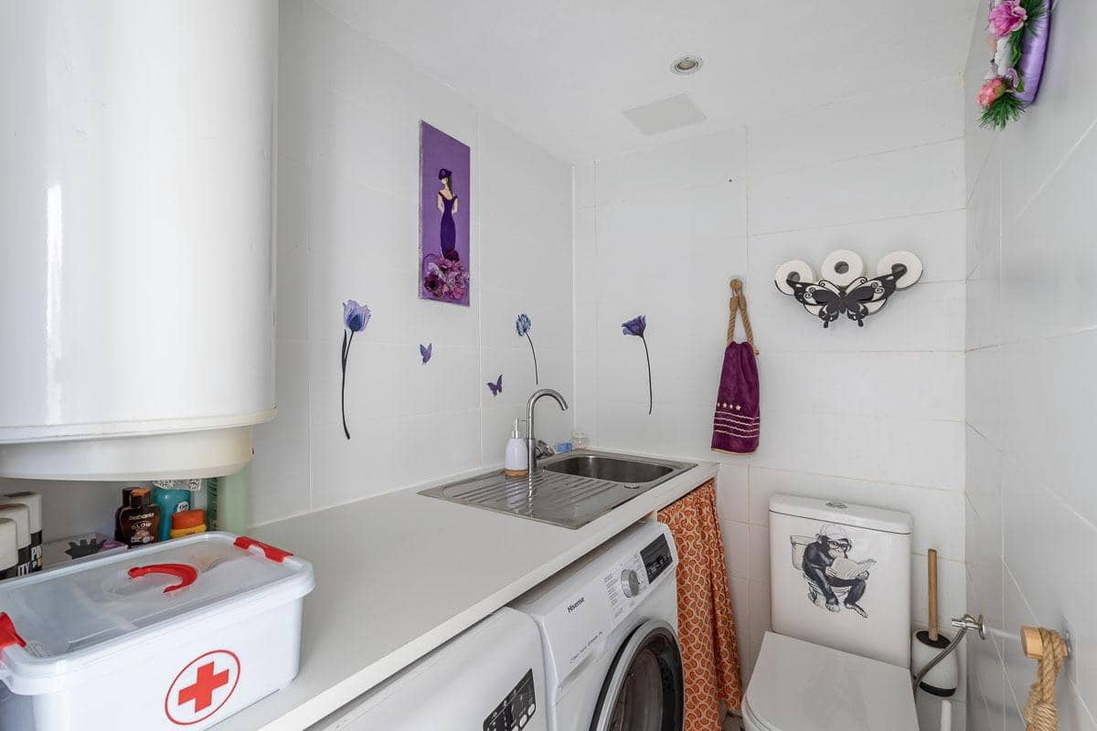 5 camera da letto Villa in vendita in Moclin con garage - 135.000 € (Rif: 10013065)