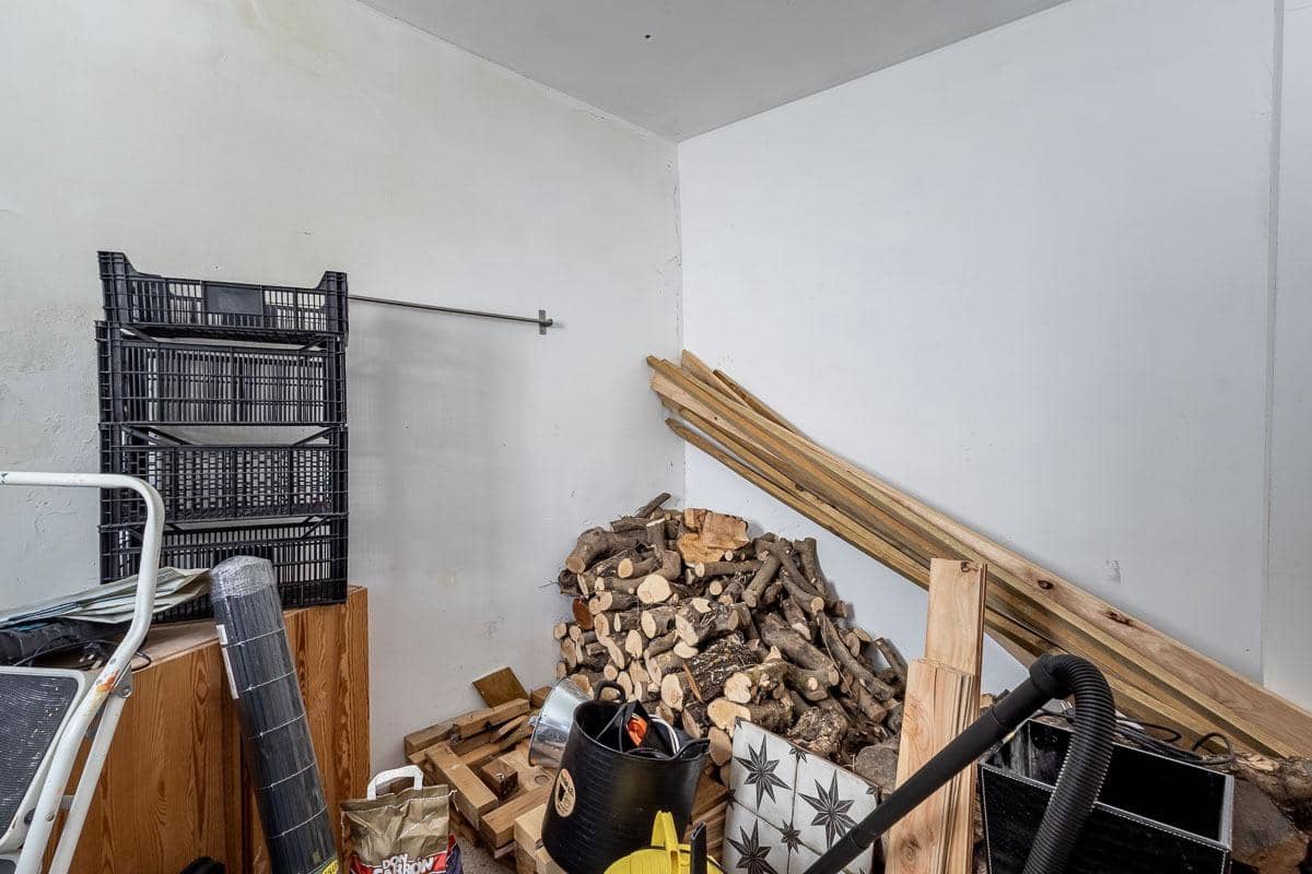 5 camera da letto Villa in vendita in Moclin con garage - 135.000 € (Rif: 10013065)