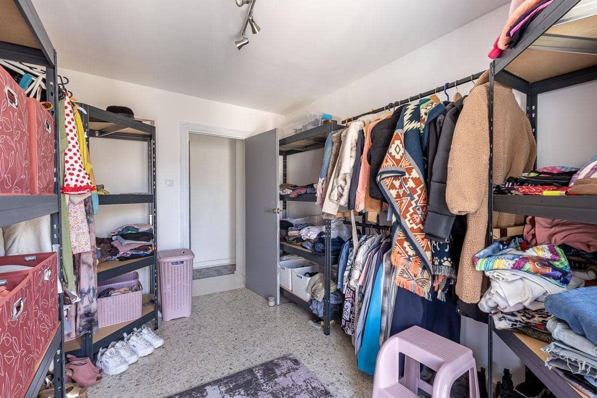 5 camera da letto Villa in vendita in Moclin con garage - 135.000 € (Rif: 10013065)