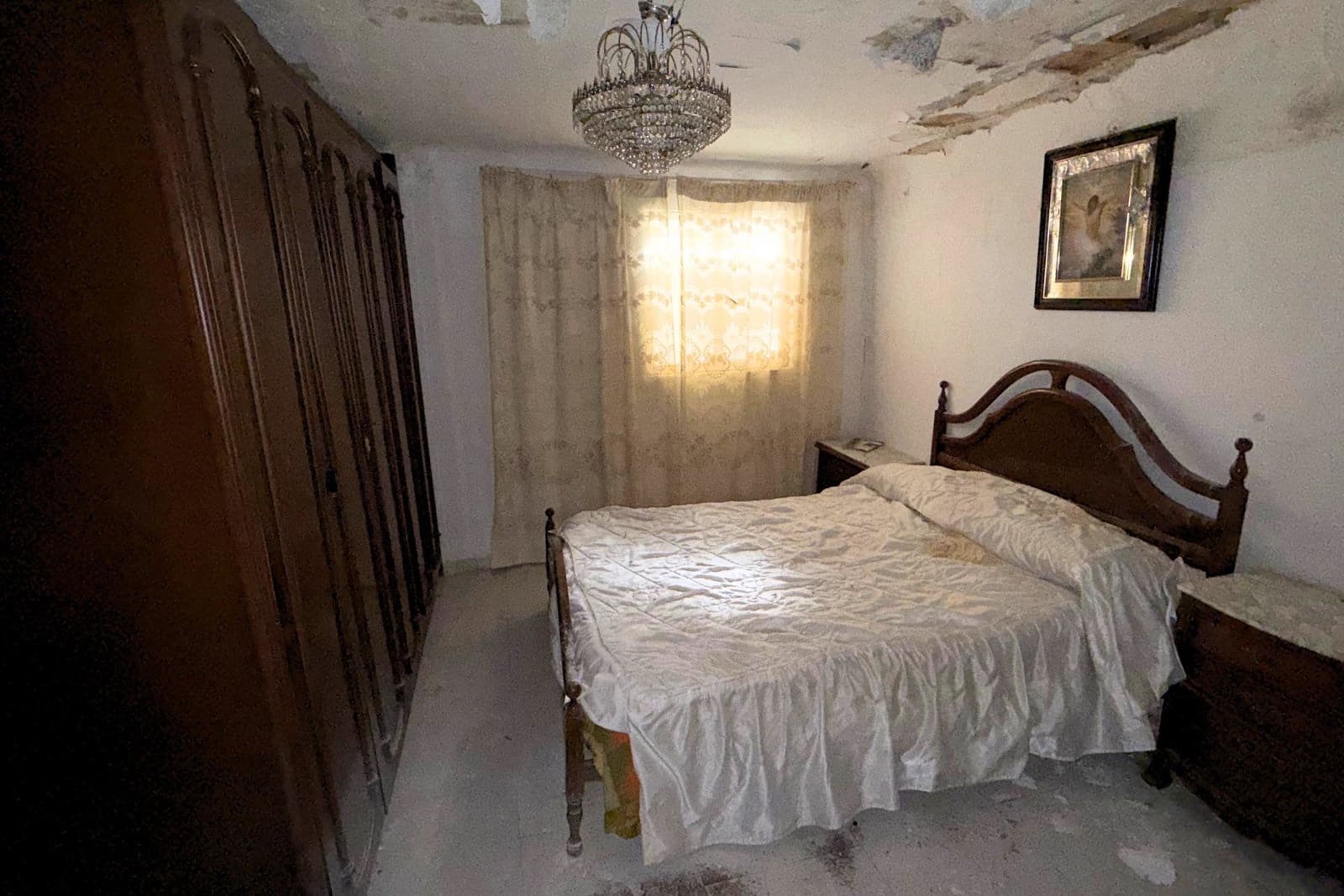 6 bedroom Villa for sale in Arenas del Rey - € 85,000 (Ref: 10013066)