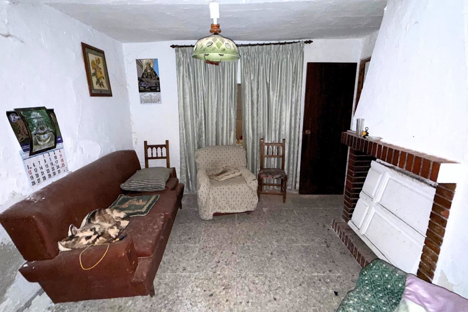 6 bedroom Villa for sale in Arenas del Rey - € 85,000 (Ref: 10013066)