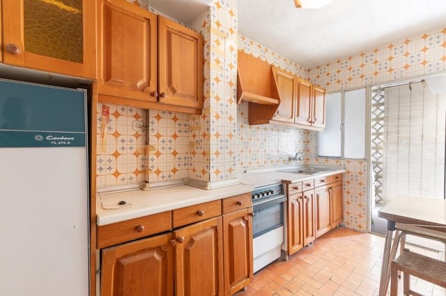 4 makuuhuone Huoneisto myytävänä paikassa Granada kaupunki - 155 000 € (Ref: 10022204)