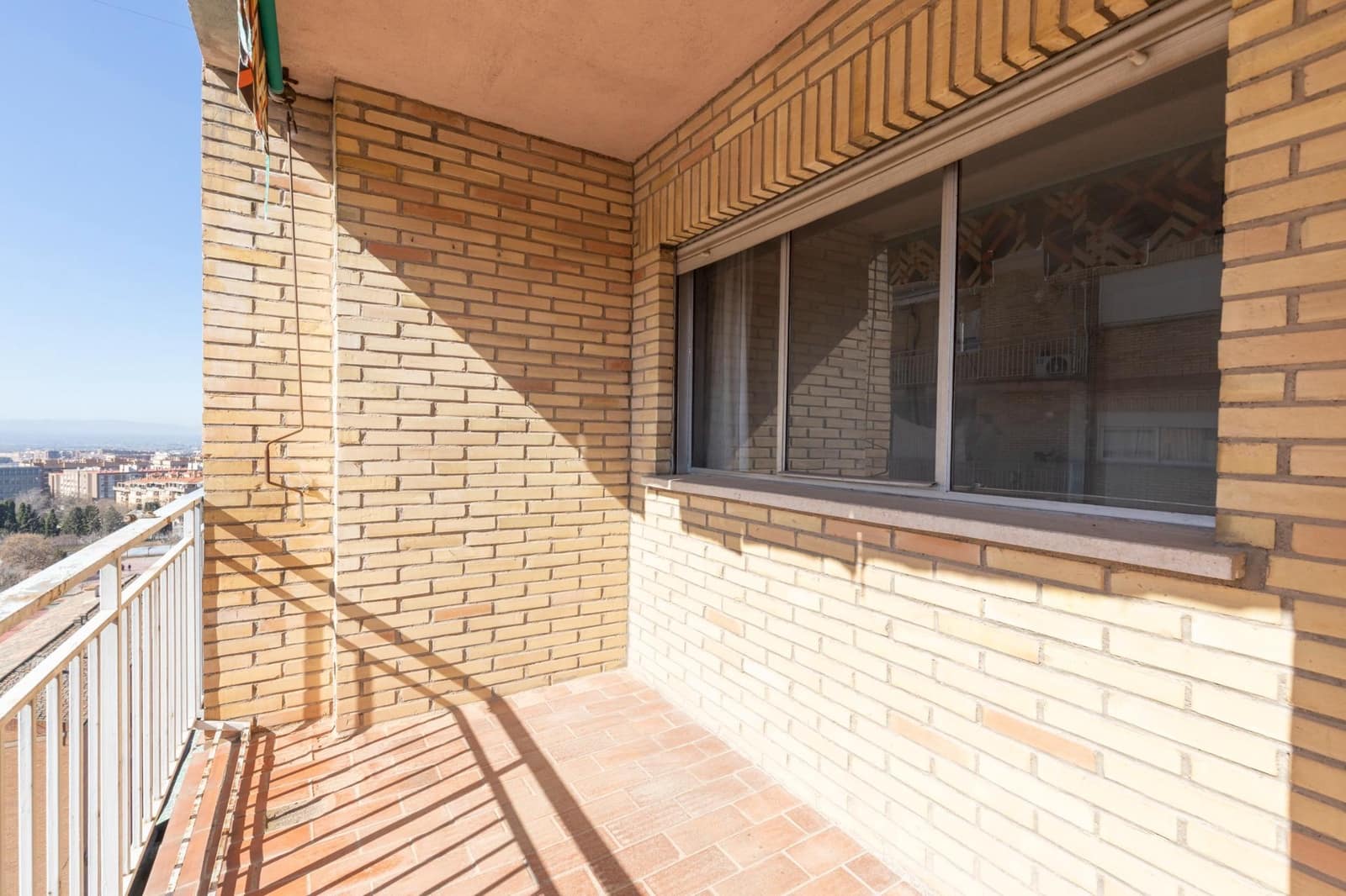 4 makuuhuone Huoneisto myytävänä paikassa Granada kaupunki - 155 000 € (Ref: 10022204)