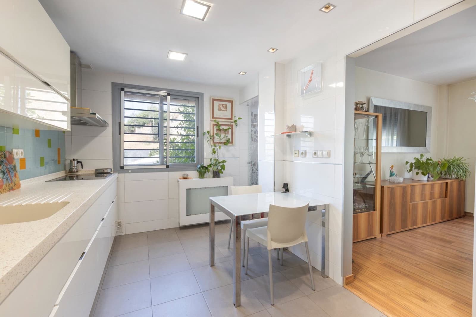 3 Zimmer Reihenhaus zu verkaufen in Granada Stadt mit Garage - 479.000 € (Ref: 10023797)