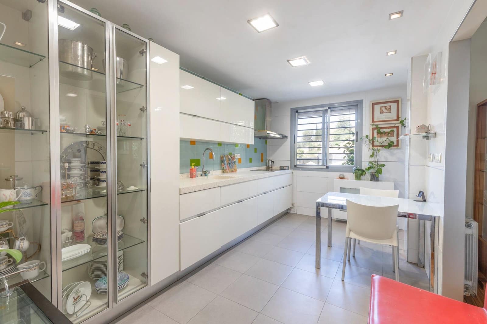3 Zimmer Reihenhaus zu verkaufen in Granada Stadt mit Garage - 479.000 € (Ref: 10023797)