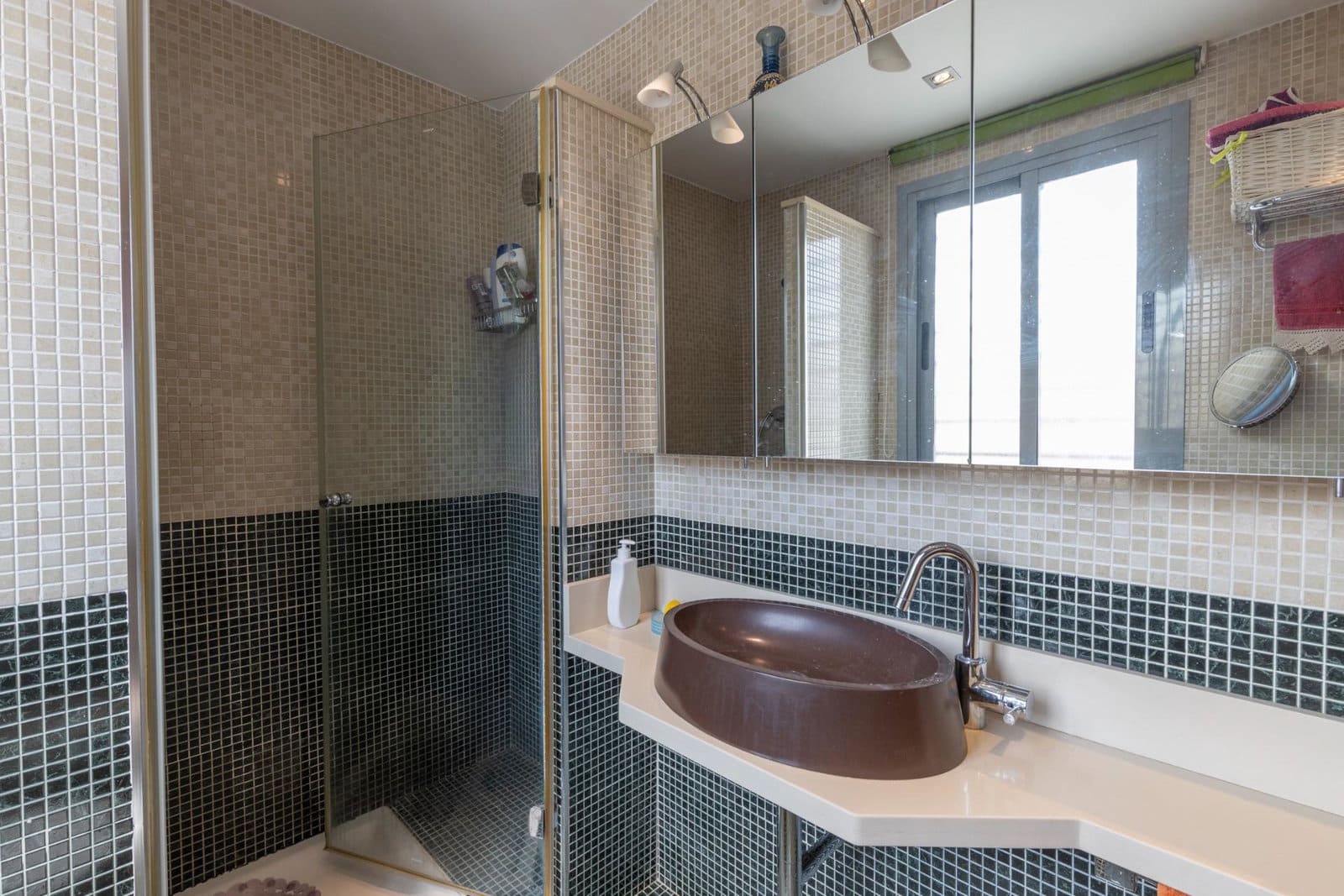 3 Zimmer Reihenhaus zu verkaufen in Granada Stadt mit Garage - 479.000 € (Ref: 10023797)