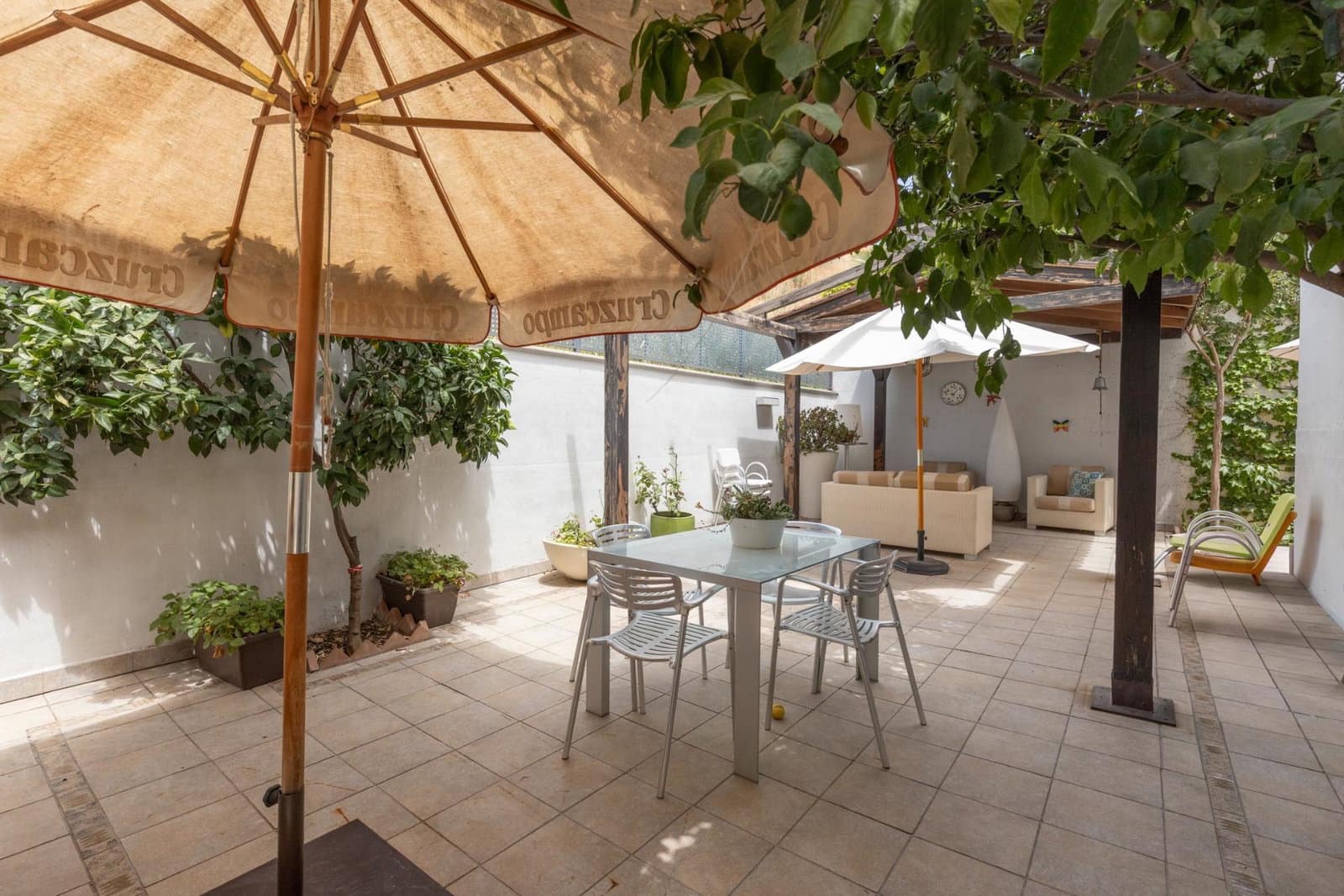 3 Zimmer Reihenhaus zu verkaufen in Granada Stadt mit Garage - 479.000 € (Ref: 10023797)
