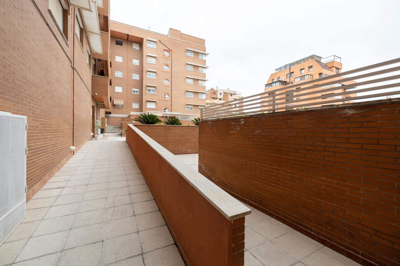 2 chambre Appartement à vendre à Grenade ville avec piscine garage - 289 990 € (Ref: 10023799)
