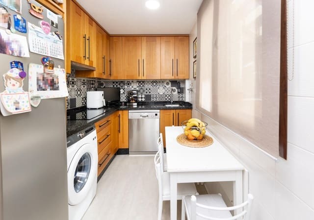 3 sypialnia Apartament na sprzedaż w Albolote z garażem - 259 000 € (Ref: 10027852)