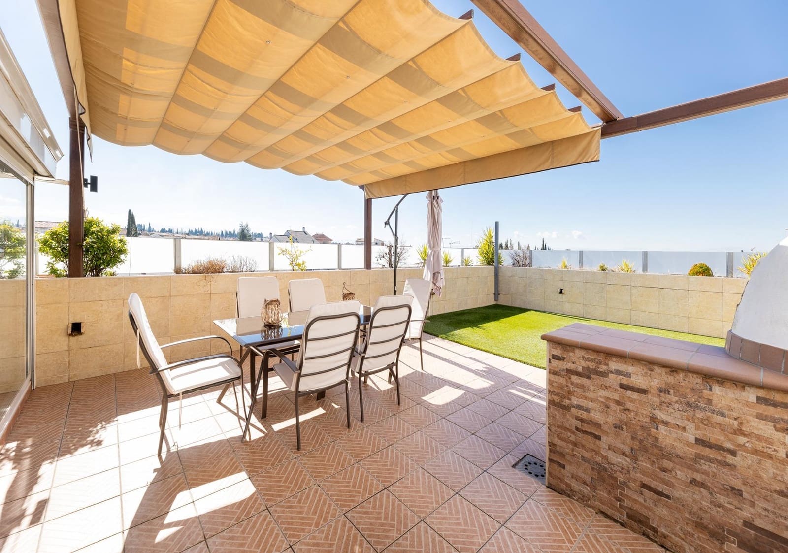 3 sypialnia Apartament na sprzedaż w Albolote z garażem - 259 000 € (Ref: 10027852)