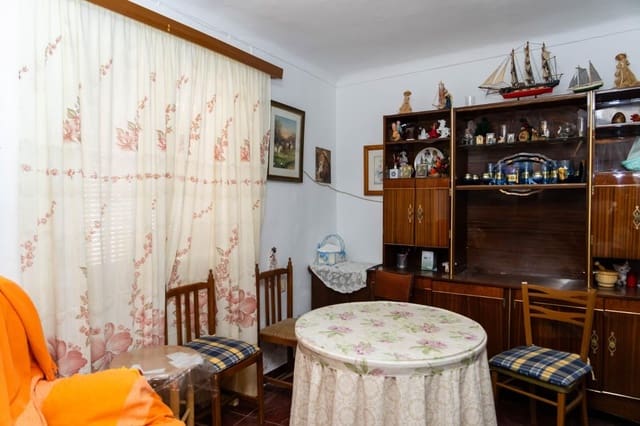 4 Zimmer Villa zu verkaufen in Illora - 58.000 € (Ref: 10027873)