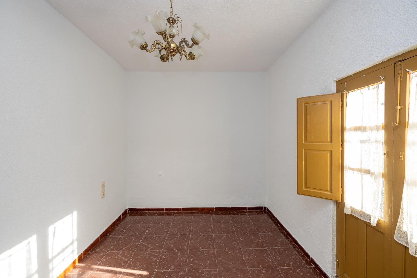 4 quarto Apartamento para venda em Cenes de la Vega - 119 900 € (Ref: 10038117)