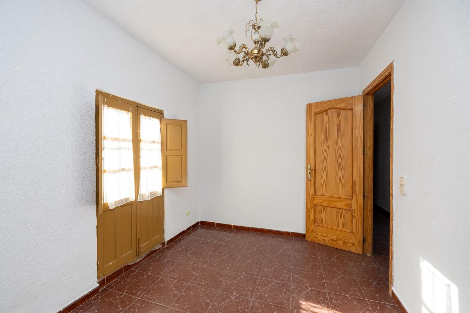 4 quarto Apartamento para venda em Cenes de la Vega - 119 900 € (Ref: 10038117)