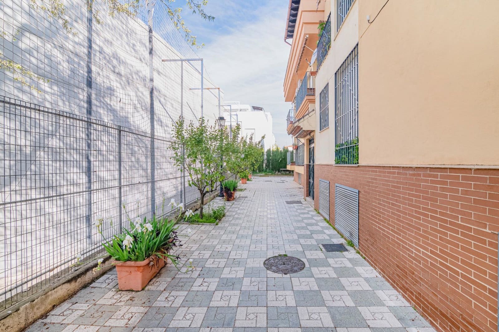 3 bedroom Apartment for sale in Pulianas with garage - € 155,000 (Ref: 10044745)