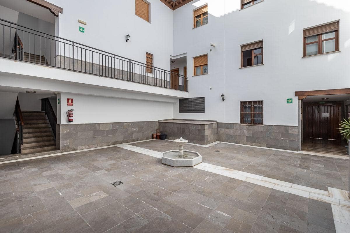 2 Zimmer Apartment zu verkaufen in Granada Stadt - 220.000 € (Ref: 10044746)