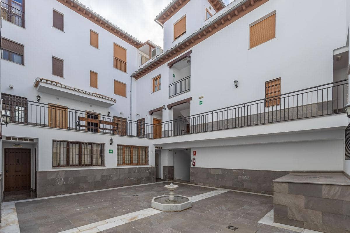 2 Zimmer Apartment zu verkaufen in Granada Stadt - 220.000 € (Ref: 10044746)