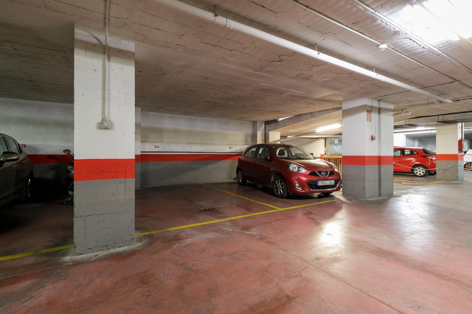 2 sovrum Lägenhet till salu i Granada stad med garage - 289 000 € (Ref: 10047058)