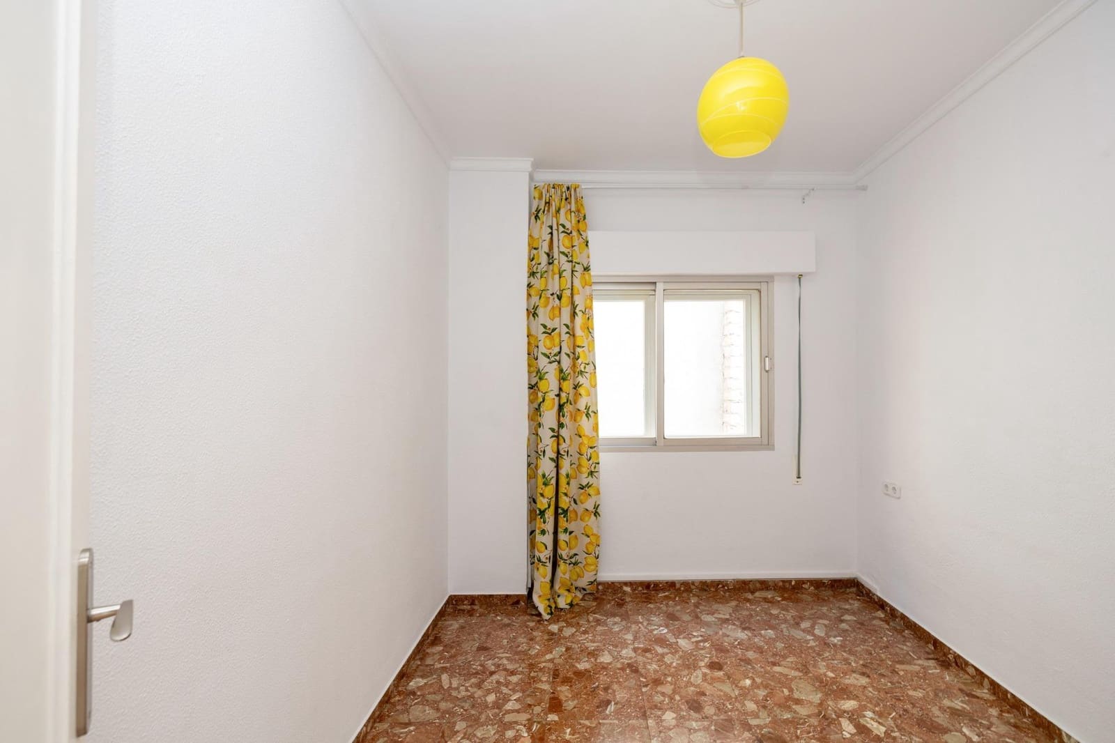 3 bedroom Villa for sale in Armilla with garage - € 235,000 (Ref: 10047059)
