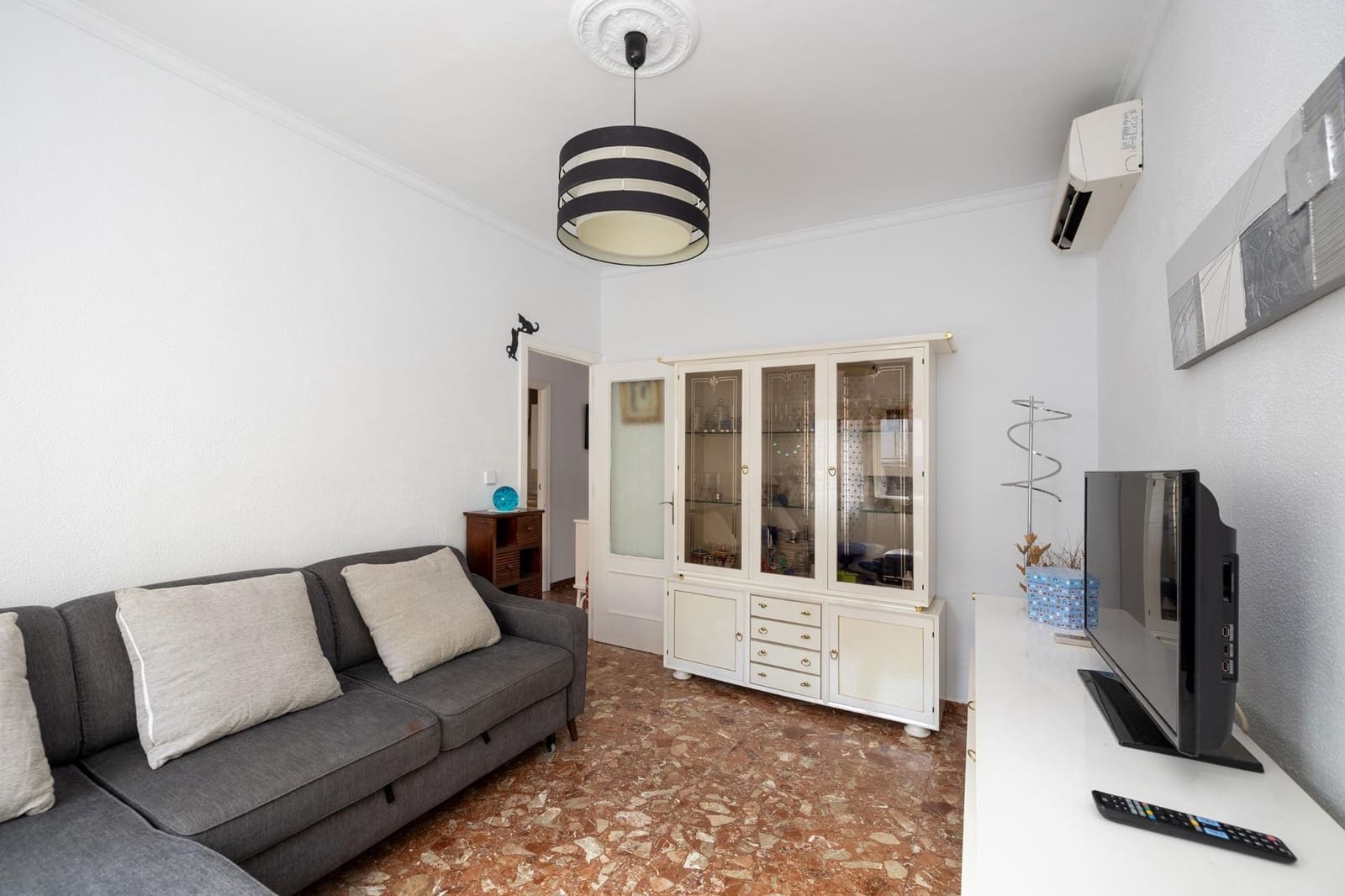 3 bedroom Villa for sale in Armilla with garage - € 235,000 (Ref: 10047059)