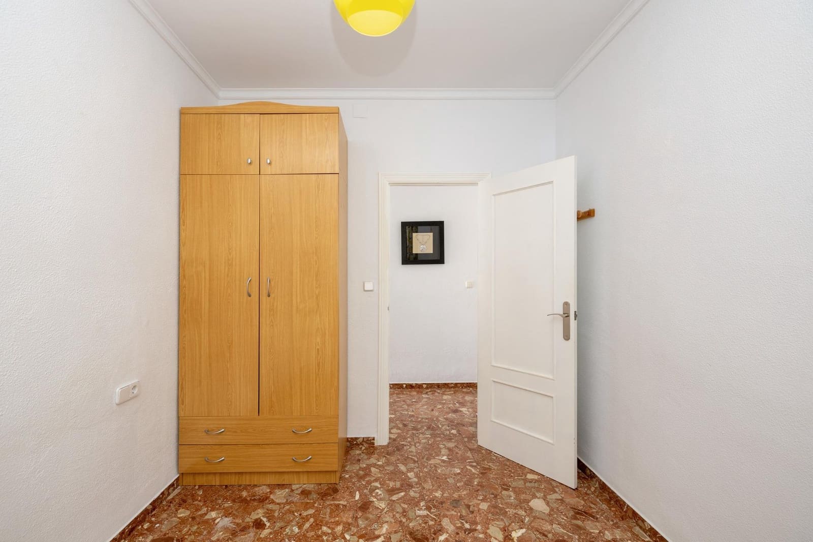3 bedroom Villa for sale in Armilla with garage - € 235,000 (Ref: 10047059)