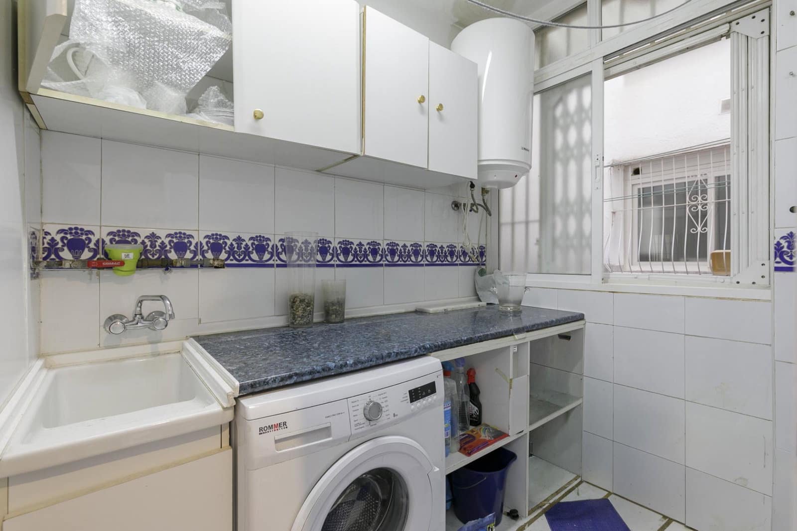 3 bedroom Apartment for sale in Granada city - € 370,000 (Ref: 10048254)