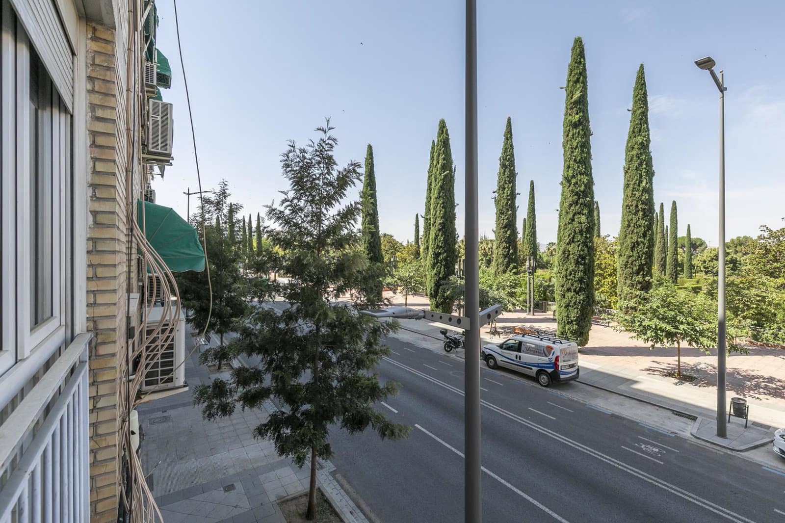 3 bedroom Apartment for sale in Granada city - € 370,000 (Ref: 10048254)