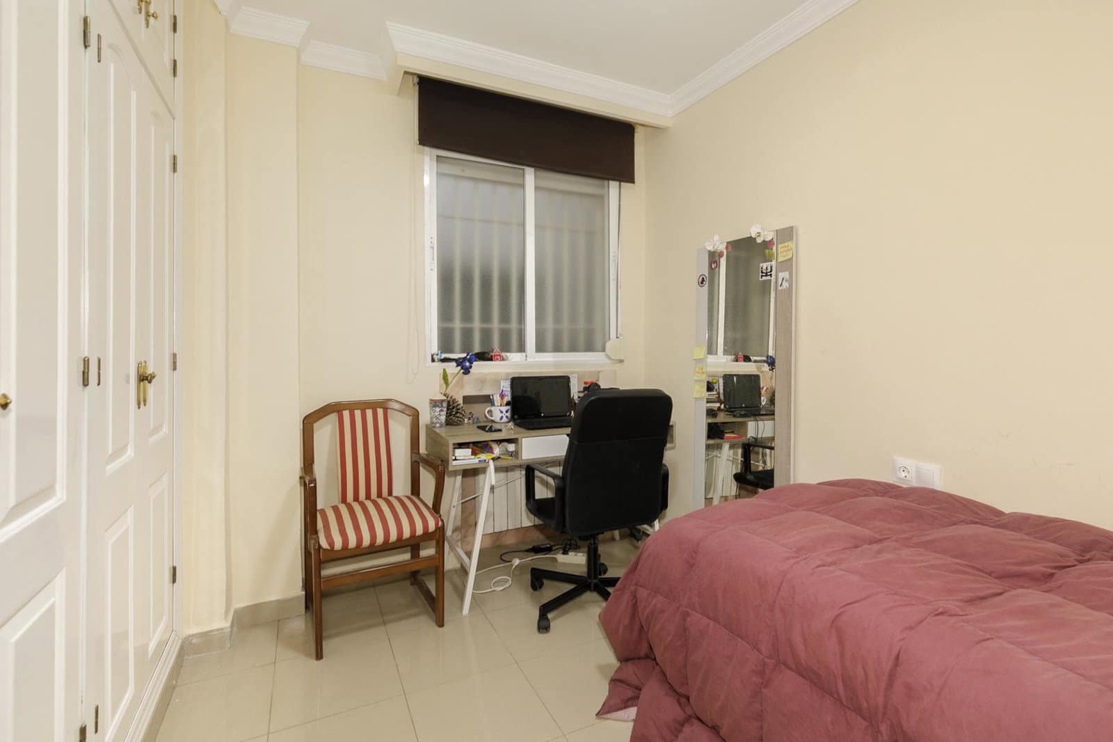 3 bedroom Apartment for sale in Granada city - € 370,000 (Ref: 10048254)