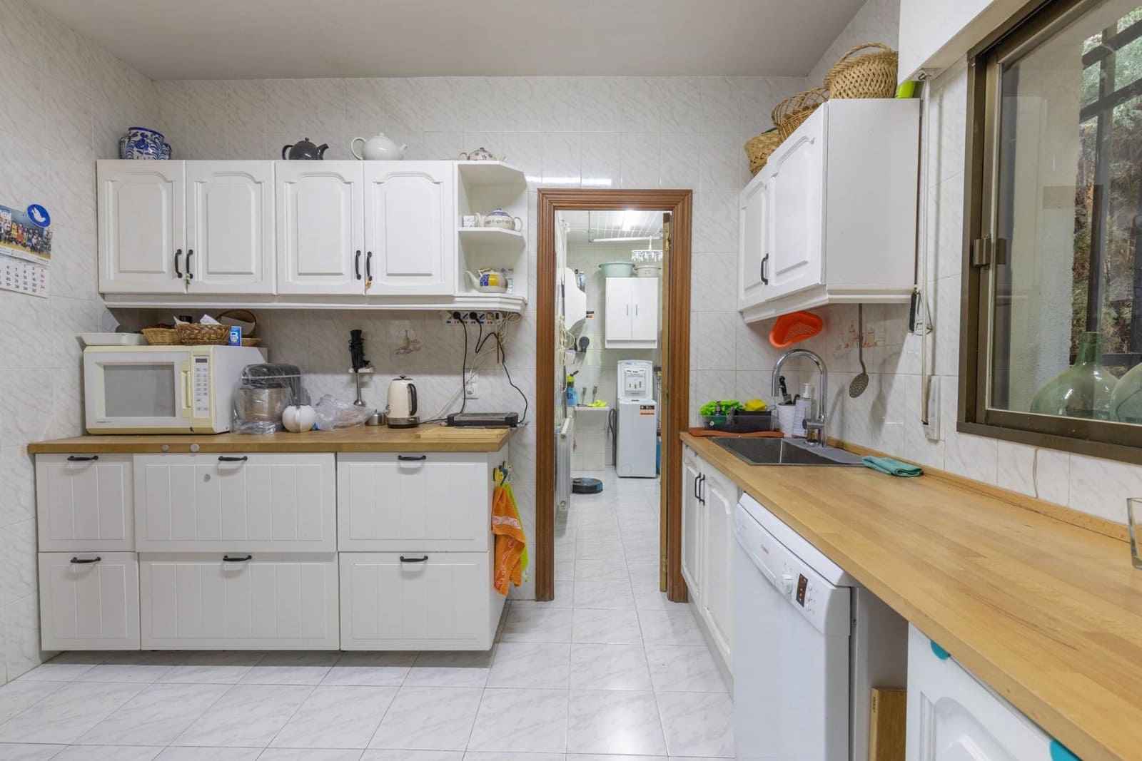 5 soverom Villa til salgs i Gojar med svømmebasseng garasje - € 445 000 (Ref: 10048255)