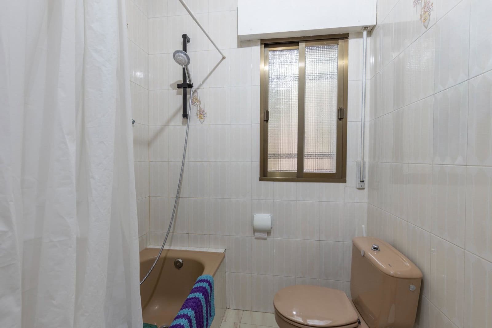 5 soverom Villa til salgs i Gojar med svømmebasseng garasje - € 445 000 (Ref: 10048255)