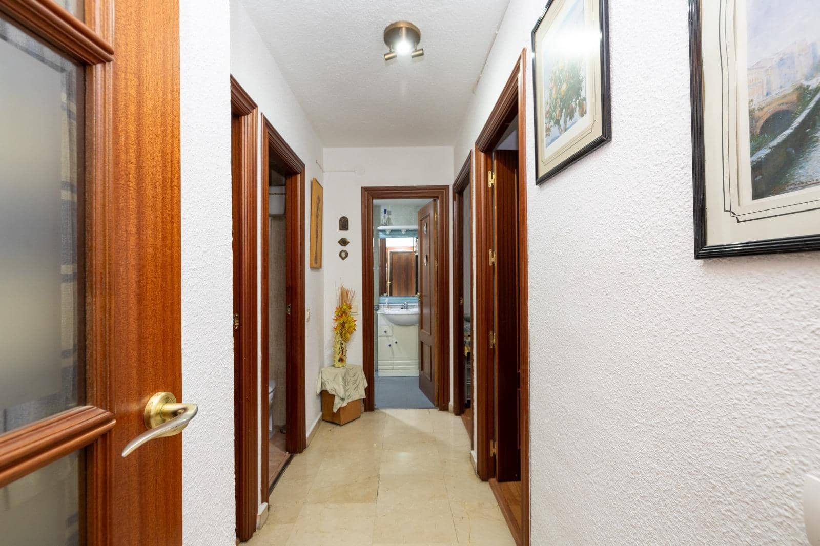 3 bedroom Apartment for sale in Granada city - € 279,900 (Ref: 10048256)
