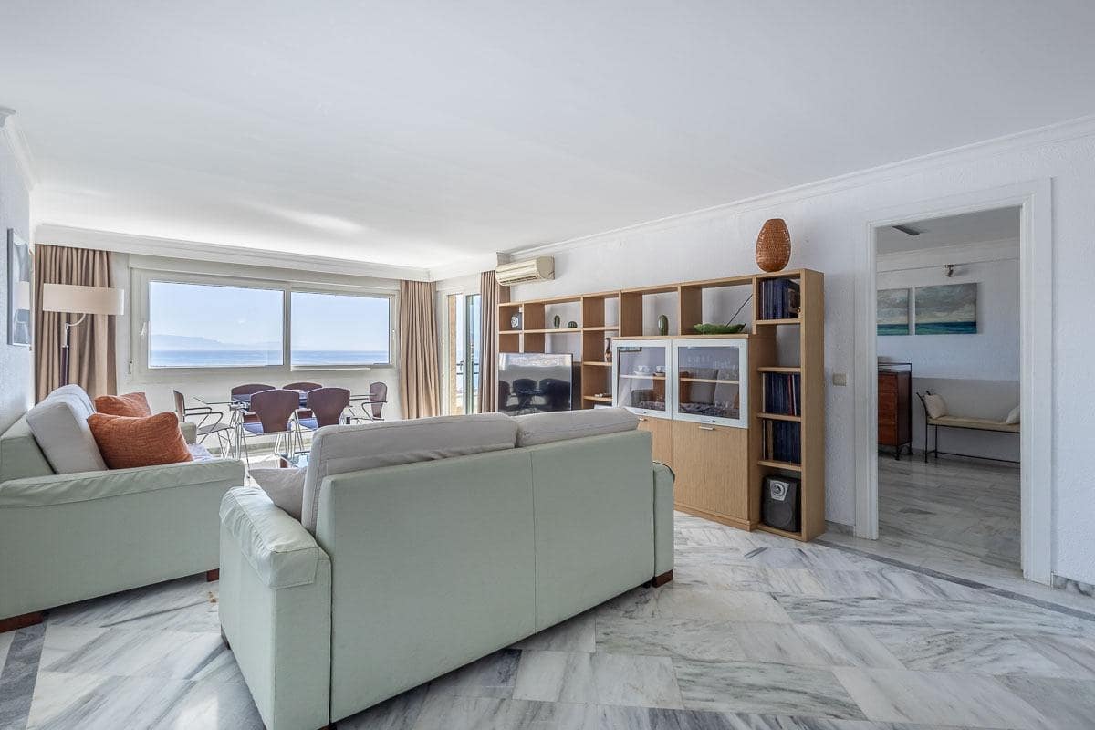 1 makuuhuone Huoneisto myytävänä paikassa Benalmadena mukana uima-altaan 
autotalli - 495 000 € (Ref: 10048258)