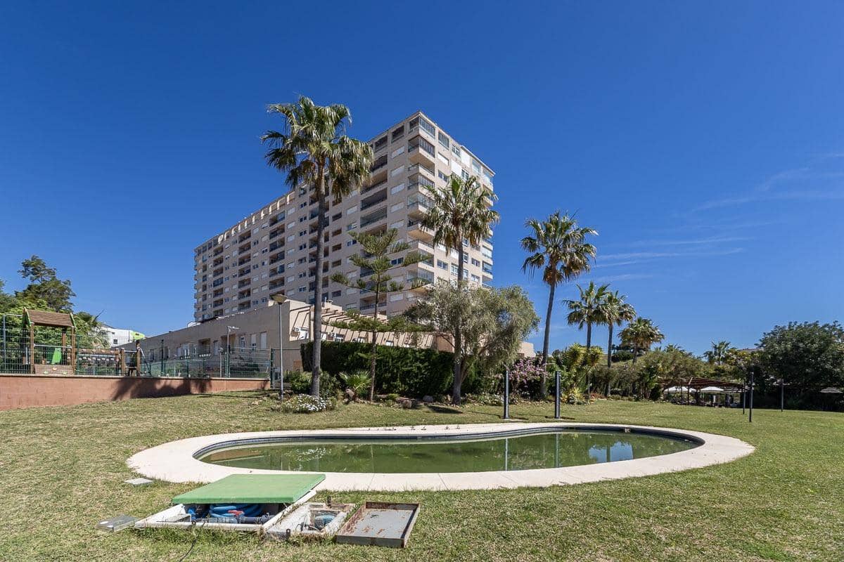 1 makuuhuone Huoneisto myytävänä paikassa Benalmadena mukana uima-altaan 
autotalli - 495 000 € (Ref: 10048258)