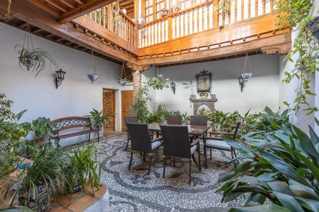 6 makuuhuone Huvila myytävänä paikassa Centro - Sagrario, Granada kaupunki - 625 000 € (Ref: 10048259)