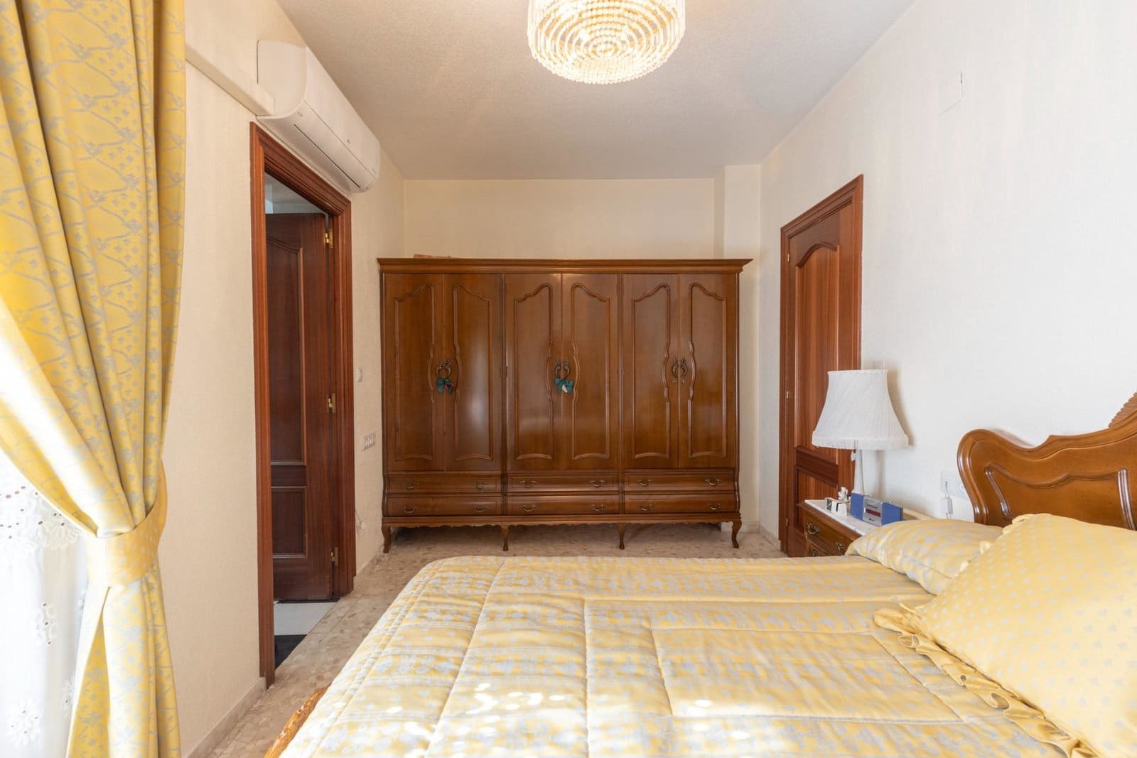 6 sovrum Villa till salu i Granada stad - 625 000 € (Ref: 10048259)