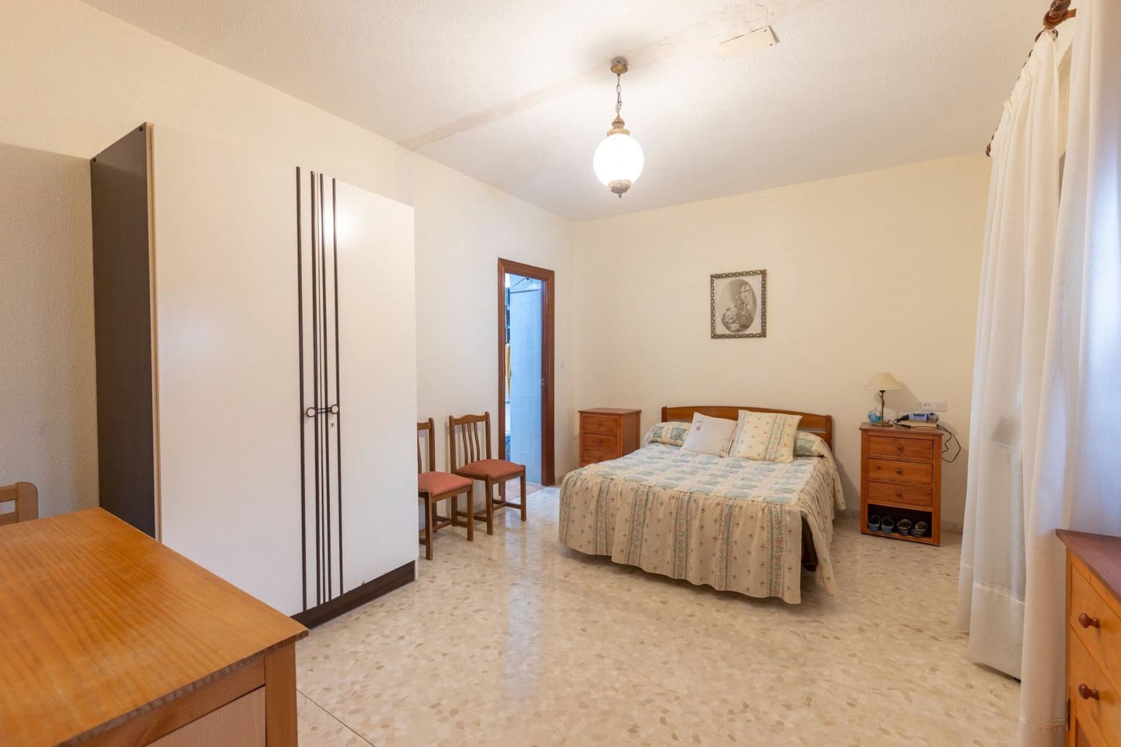 6 sovrum Villa till salu i Granada stad - 625 000 € (Ref: 10048259)