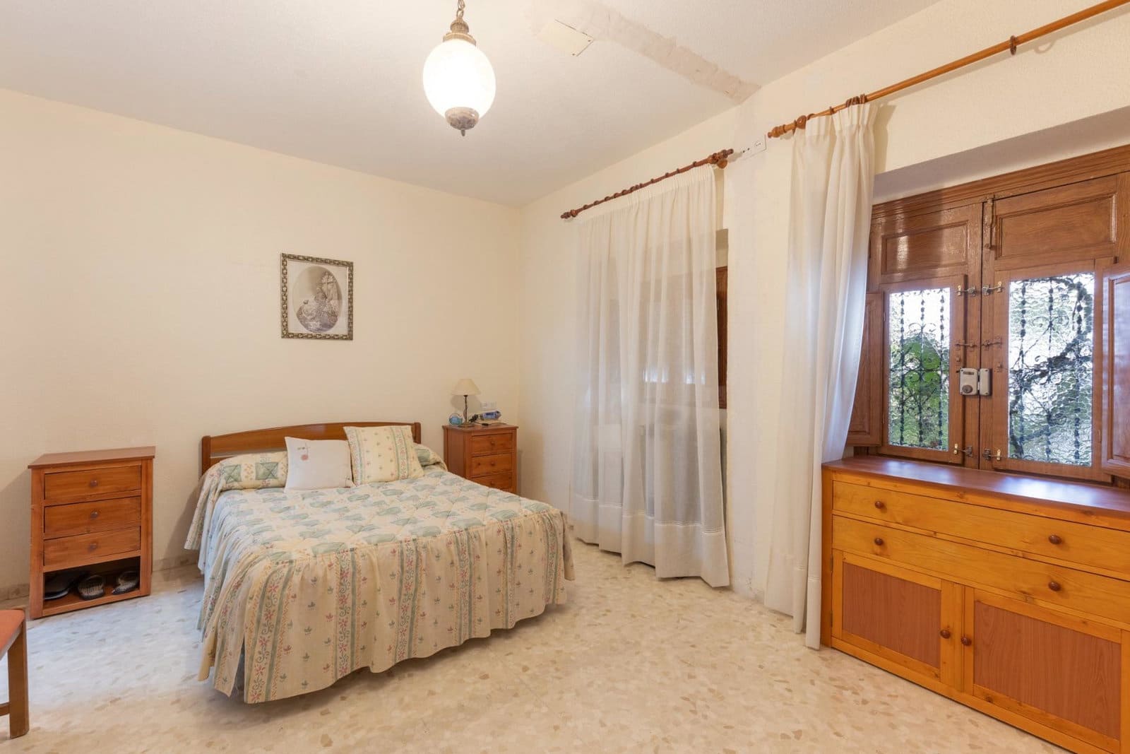 6 sovrum Villa till salu i Granada stad - 625 000 € (Ref: 10048259)